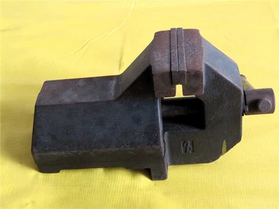 DDR Parallelschraubstock Schraubstock 12,3 kg - 100 x 20 mm max. 145 mm - Bild 1 von 4