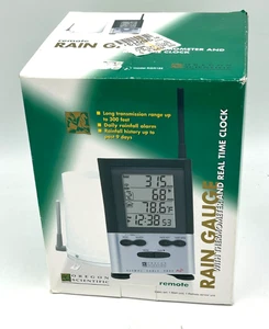 Oregon Scientific ~ Wireless Yard Rain Gauge & Temp Tracker, RGR122 - Picture 1 of 5