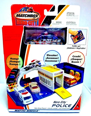 Matchbox Hero City Police Station Take-Along Play Set 2002 con coche de policía NUEVO Foto 1 de 4