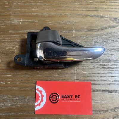 Manija de puerta interior delantera izquierda OEM 1998-2005 Lexus GS300 GS430 GS400 Foto 1 de 4