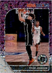 NBA Hoops Premium Purple Disco Prizm Refractor #155 Tyler Johnson Nets 2019-20 - Imagen 1 de 2