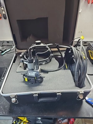 Oftalmoscopio Heine indirecto láser Purepoint Lio ALCON REF 8065751050 con estuche Foto 1 de 4