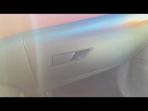 LEVANTE 2017 Glove Box 634250 - Bild 1 von 12