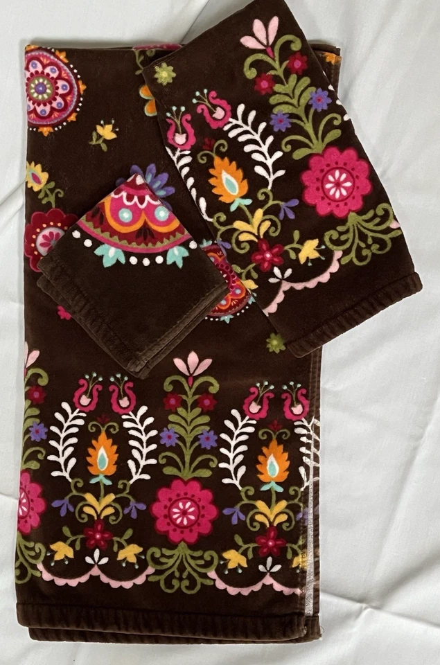 Juego de toallas florales PERI 3 piezas marrón rico boho hippie - baño, mano, paño Foto 1 de 4