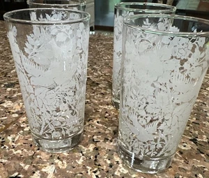 Vintage Libbey Flora And Fauna Hostess Glassware set of 4 - Picture 1 of 17