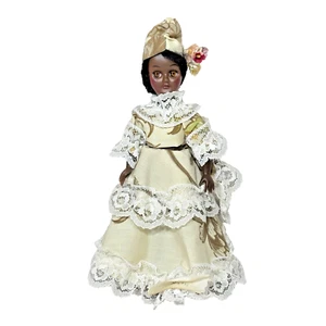 Admiration Toy Puppe Hongkong & Standkleid Made in Bermuda - Bild 1 von 21