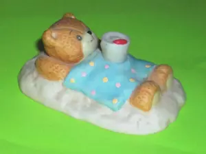⭐ VINTAGE ENESCO LUCY RIGG & ME BEAR BOY & BEACH BLANKET FIGURE 1986⭐ - Imagen 1 de 2