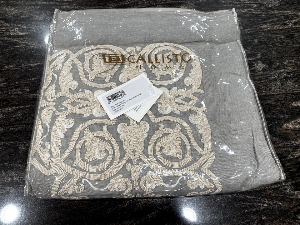 Brand New Callisto Cervia Cord King Duvet, Grey, 96"L x 106"W - Image 1 of 4
