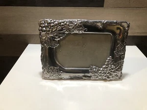 Vintage 2001 Arthur Court Silber Weinrebe Foto Schreibtisch Rahmen für 8x10 Foto - Bild 1 von 8