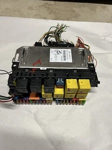 Mercedes R230 SL500 SL55 AMG Front Right Side SAM Fuse Box Control Module OEM - Picture 1 of 11