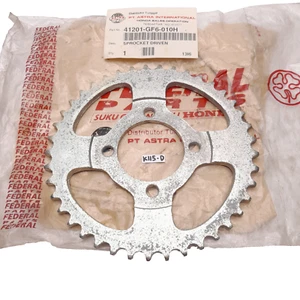 Honda WIN100 WIN 100 WIN-100 Rear Sprocket NOS P/N 41201-GF6-010H - Picture 1 of 6