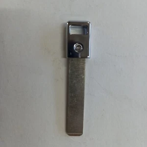 Genuine 81996KL010 Blanking Key 1p (Fits: 2023+ Ioniq6) - Picture 1 of 5