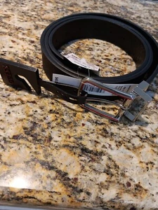 GUESS MENS BLACK LOGOS BROWN REVERSIBLE BELT SILVER BUCKLE X-LARGE 42-44 $48 NWT - Picture 1 of 9