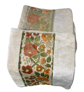 2 federe vintage velluto floreale anni 60-70 crema Peach Sears DuraPuff Puff 20X12 - Foto 1 di 11