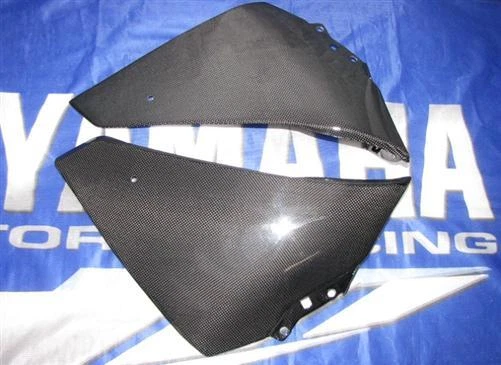 MH Charbon Fine Arc Capot Convient pour Yamaha R1 2009 09 RN22 YZF Foto 1 de 1