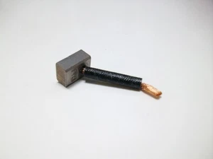 Cepillo de carbón de arranque Kawasaki Z 400 440 550 650 KLR 600 VN 750 GPZ 305 - Imagen 1 de 1