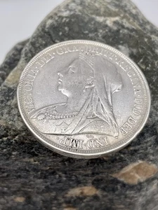 1897 Silver One Crown LX1 Queen Victoria Coin - Picture 1 of 6