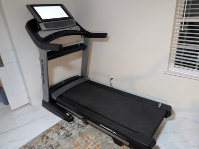 Cinta de correr Nordic Track 2950 comercial - recogida local Foto 1 de 4