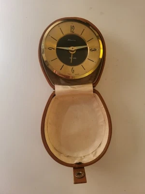 Blessing De Luxe Reise Uhr - Wecker 70er - 80 Jahre Top Zustand Retro UHR Gold  - Bild 1 von 4