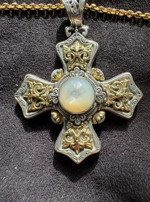 cruz constantino Foto 1 de 2