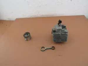 Remington Sportsman II Chainsaw OEM Cylinder & Piston - Picture 1 of 12