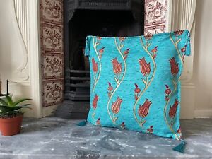 Turquoise Colour Floral Tulip Patterned Cushion Cover, 40x40cm, Two Sided,Ethnic
