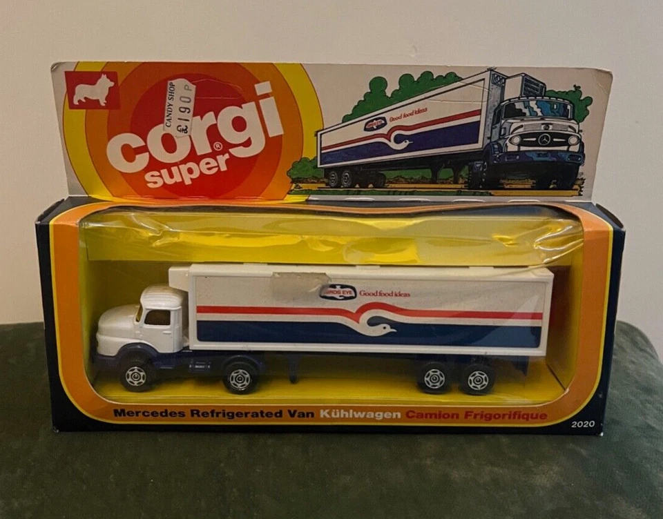 Corgi Super Toys n. Furgone refrigerato Mercedes 2020 invenduto magazzino in ... - Immagine 1 di 4