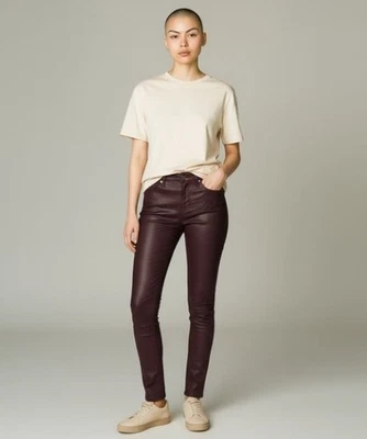 Pantalones de mezclilla AG Farrah ajustados al tobillo para mujer recubiertos borgoña tiro alto 27R elásticos Foto 1 de 4