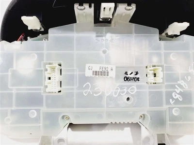 Velocímetro de grupo de calibre 84 k automático OEM 2006 2007 2008 Mazda RX8 Foto 1 de 4