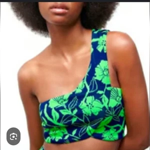 Zara Women's Navy/Green One Shoulder Floral Crop Top Size Large - Picture 1 of 5