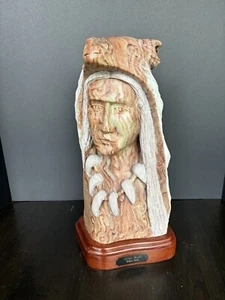 Wilbert Kady sculpture Gray Wolf - Picture 1 of 8