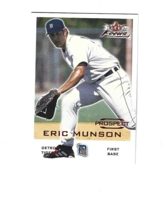 2001 Fleer Focus #201 Eric Munson /2499  RC DETROIT TIGERS - Image 1 of 2