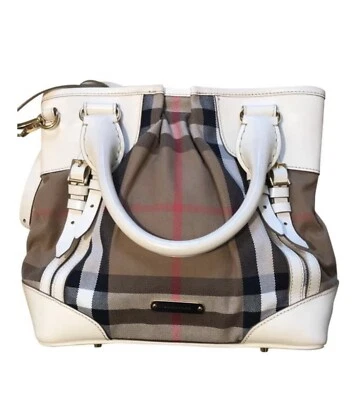 Auténtico bolso bandolera Burberry edición limitada. Bolsa Showroom Foto 1 de 4