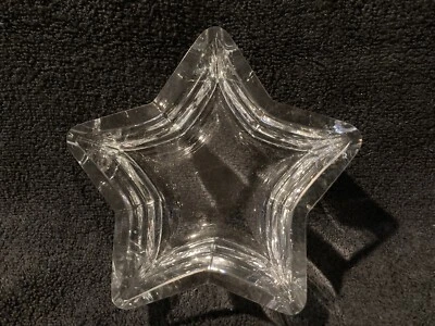 星形透明玻璃碗 Libbey? 5 1/2 英寸宽 x 2 7/8 英寸高家居装饰 — 第 1/2 张图片