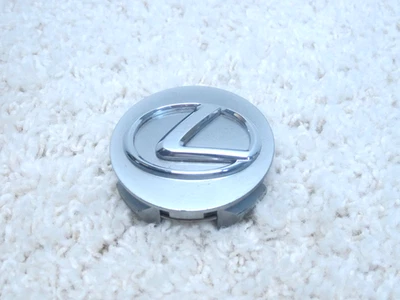 LEXUS IS250, IS350, LS430, RX350, RX450h, SC430 OE TAPA CENTRAL 42603-30590 #2C-12 Foto 1 de 2