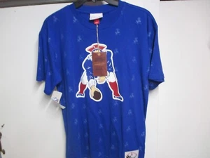 CAMISETA NUEVA INGLATERRA "PATRIOTAS" MITCHELL & NESS TOUTH (XL 18-20) NUEVA CON ETIQUETAS AZUL CLÁSICO - Imagen 1 de 7