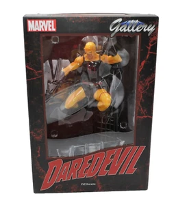 Marvel Gallery Daredevil PVC Diorama 9" Statue Silver Label Diamond Select 2019 - Picture 1 of 7