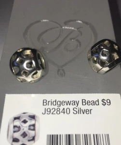 Brighton Victorian Scroll Bead - Bild 1 von 2