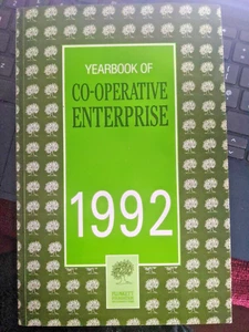 Yearbook of Co-operative Enterprise 1992 by Plunkett Foundation - Picture 1 of 4
