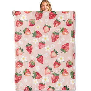 Sweet Red Strawberry Throw Blanket50x60inSoftLightweight FlannelBright and Ju... - Picture 1 of 6