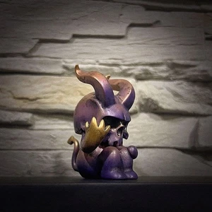 13Art Hornskull Claw Purple Gold Skull Limited Edition 2.7" Creative Collectible - Picture 1 of 2