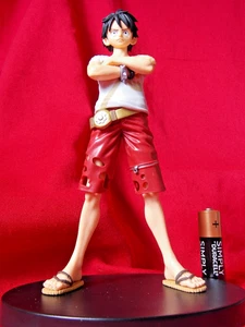 "GENUINE" One Piece FILM RED DXF Monkey D Luffy Figure BANDAI 17.5CM ANIME UK 🚚 - Picture 1 of 15