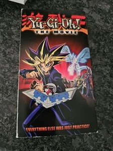 Yu-Gi-Oh: The Movie VHS Casstette 2004 Anime Vtg Konami PG 90 Min Warner Bros - Imagen 1 de 4