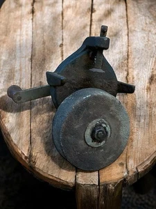 Antique Hand Crank Bench Grinder Sharpener 3.5” Wheel Vintage Tool Decor - Picture 1 of 9