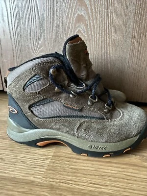 Hi-TEC Waterproof Brown Hiking Lace Up Boots Junior Size 4, EUR35,Suede. - Image 1 of 4