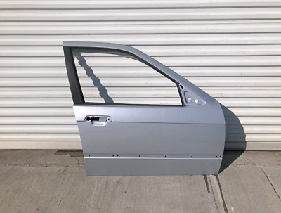 94-99 BMW E36 318I 328I M3 SEDÁN PUERTA DELANTERA DERECHA CARCASA PLATA ÁRTICA Foto 1 de 4