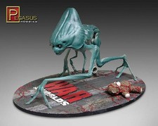 Pegasus > War of the Worlds > Alien Creature Model Kit, 1:8 Scale [9007]