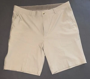 Greg Norman Beige Mens Performance Golf Casual Shorts EUC Waist 36 - Picture 1 of 5