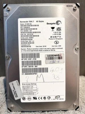 Seagate Barracuda 7200.7 ST340014A 40GB IDE Hard Disk Drive Black/Silver (UNTEST - Image 1 of 4