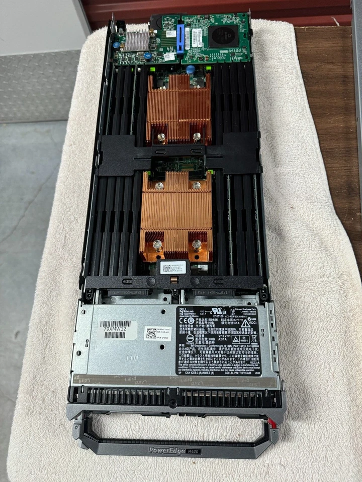 Dell PowerEdge M620  Blade Server 64GB RAM - NO HARD DRIVES!!!!! - Image 1 of 2